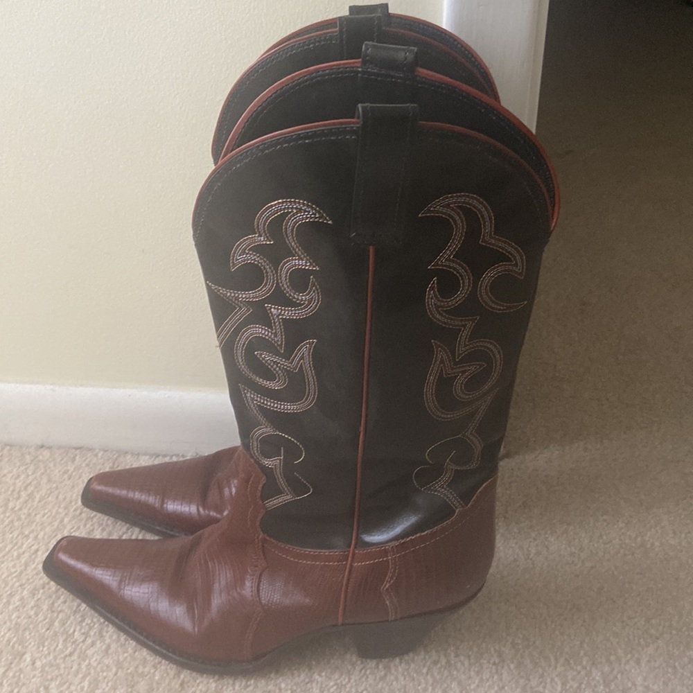 Brown and Black Cowboy Boots - Picture 4 of 7